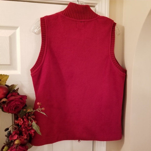 "HOST PICK" Women's Winter Red Vest - Picture 4 of 5